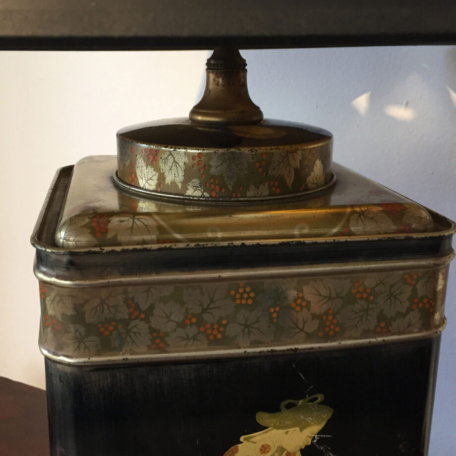 Asian Painted Tea Tin Lamp