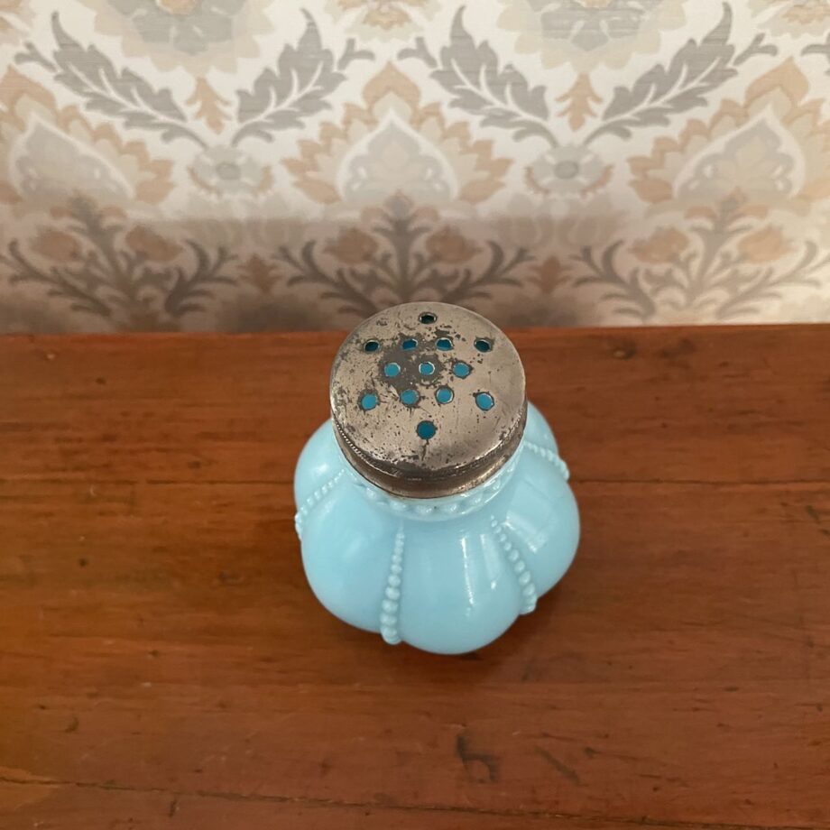 Blue Sugar Shaker