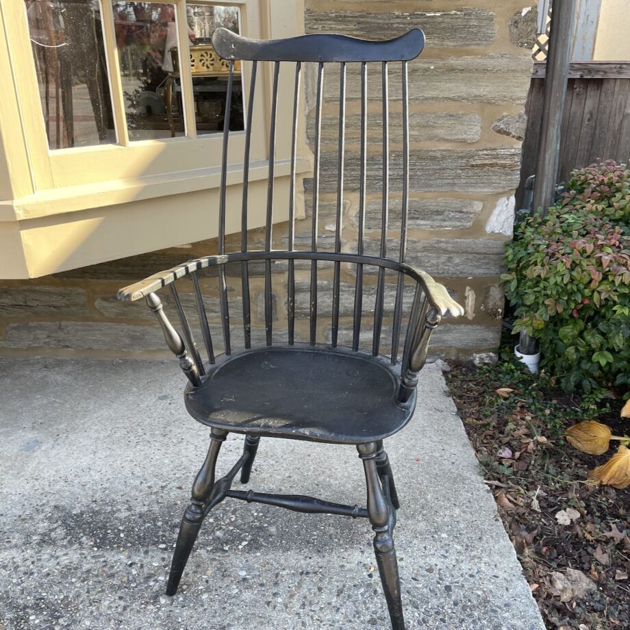 Comb Back Windsor Chair