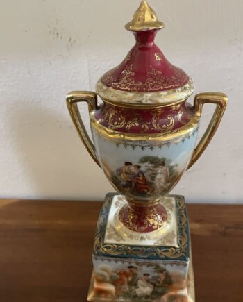 Small German Urn