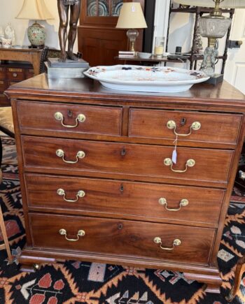 English Small Size Chest