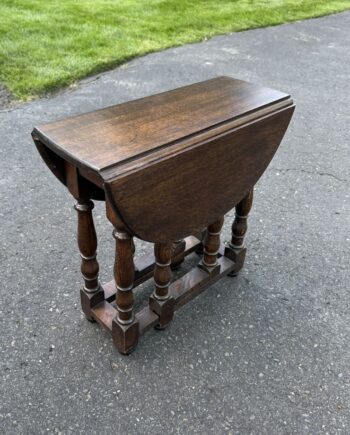 Small English Drop Leaf Table